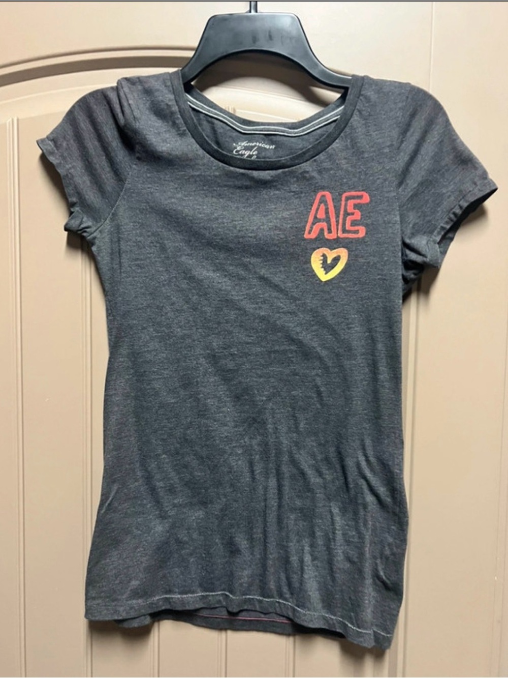 American Eagle New York 1977 Graphic T-Shirt Women’s M Gray